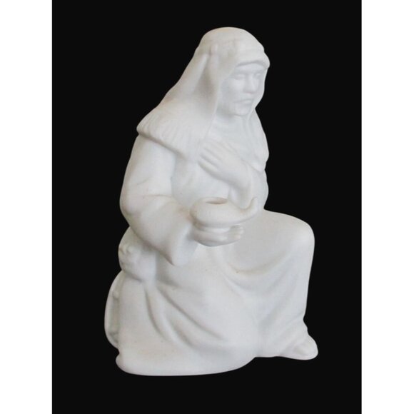 Avon Nativity Collectibles The Innkeeper Figurine  - Vintage 1988 White Bisque - Picture 3 of 9